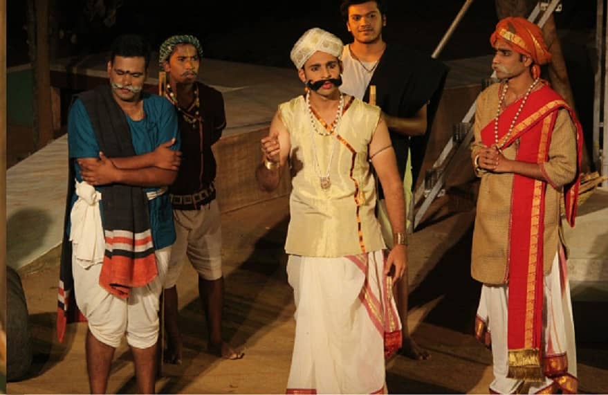 ಮೈಸೂರಿನ ರಂಗಾಯಣದ ವನರಂಗದಲ್ಲಿ ಪ್ರದರ್ಶನಗೊಂಡ ಎಸ್‌.ರಾಮನಾಥ ನಿರ್ದೇಶನದ ‘ಕಾಕನಕೋಟೆ’ ನಾಟಕದ ದೃಶ್ಯ