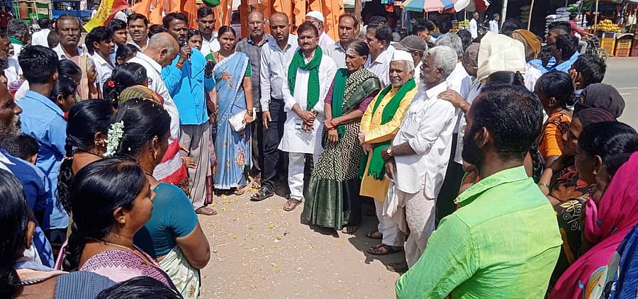 ಕುಷ್ಟಗಿಯಲ್ಲಿ ಪ್ರಗತಿಪರ ಸಂಘಟನೆಗಳ ವತಿಯಿಂದ ಹುತಾತ್ಮರ ದಿನ ಆಚರಿಸಲಾಯಿತು