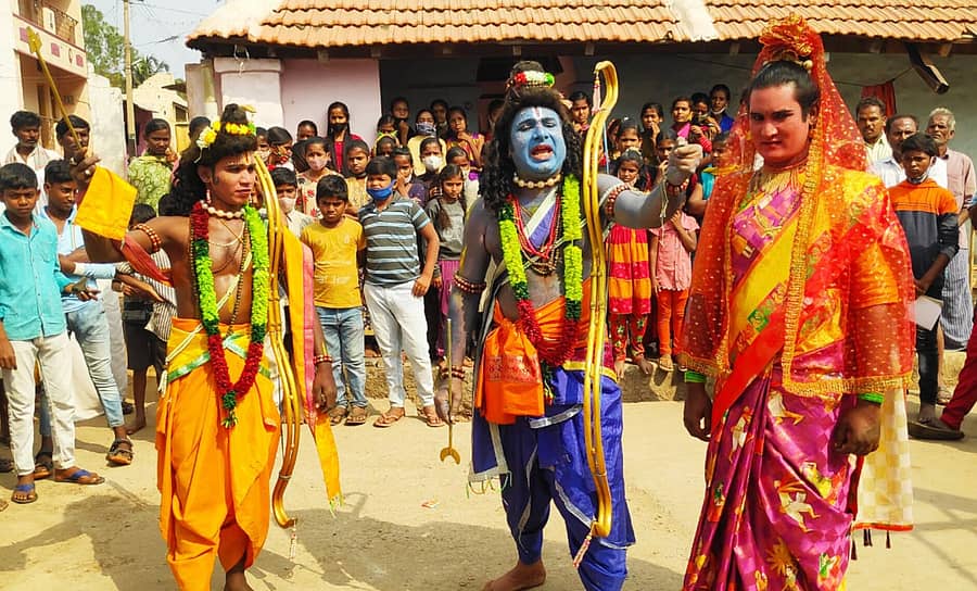 <div class="paragraphs"><p>ರಾಮಾಯಣ</p></div>