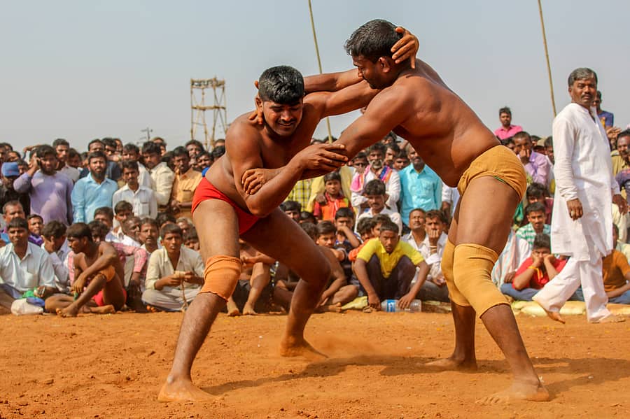 <div class="paragraphs"><p>ಕೊಪ್ಪಳದ ಗವಿಸಿದ್ಧೇಶ್ವರ ಜಾತ್ರೆಯಲ್ಲಿ ನಡೆದಿದ್ದ ಕುಸ್ತಿ ಸ್ಪರ್ಧೆಯ ನೋಟ (ಸಂಗ್ರಹ ಚಿತ್ರ)</p></div>