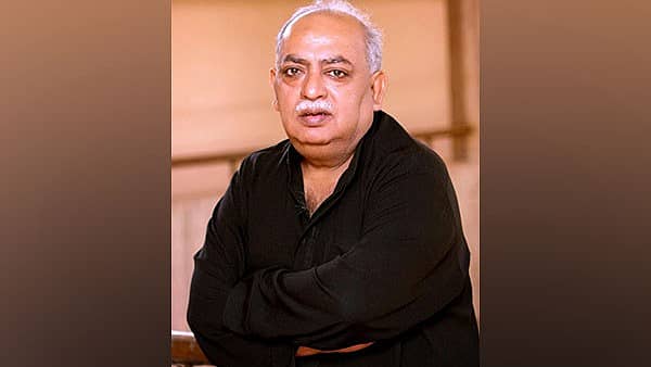 <div class="paragraphs"><p>ಕವಿ ಮುನವ್ವರ್ ರಾಣಾ</p></div>