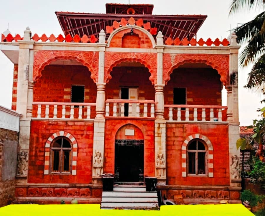 ಬೈಲಹೊಂಗಲ ಗುರು ಮಡಿವಾಳೇಶ್ವರ ನೂತನ ಮಠ