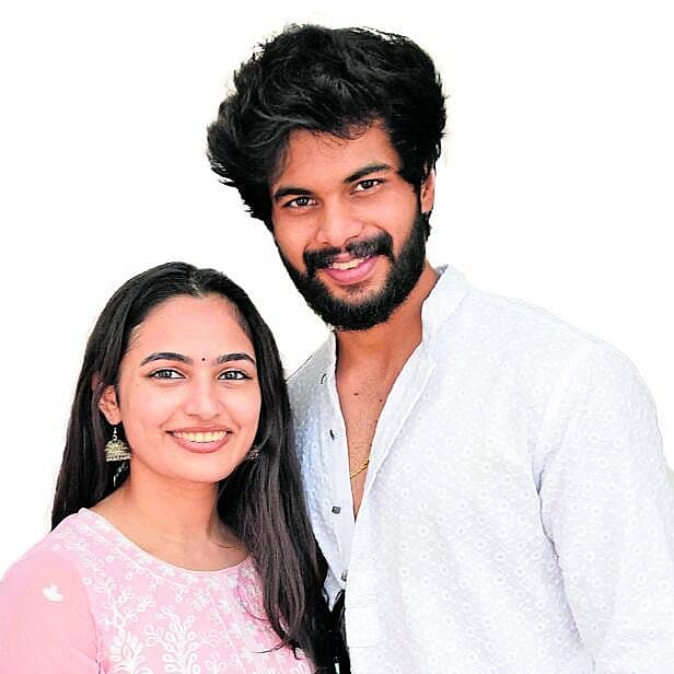 <div class="paragraphs"><p>ರಿಷಿಕಾ, ಪ್ರವೀರ್</p></div>