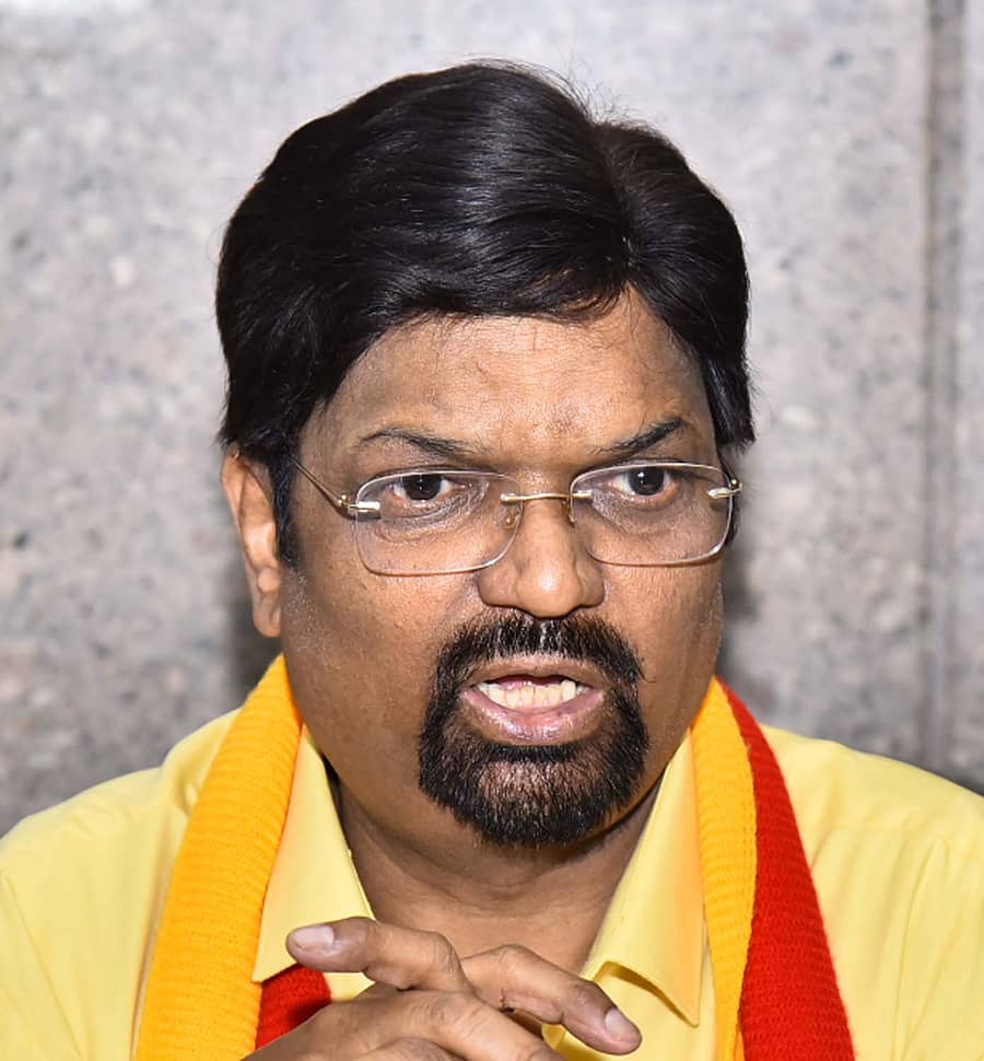 ಮಹೇಶ ಜೋಶಿ