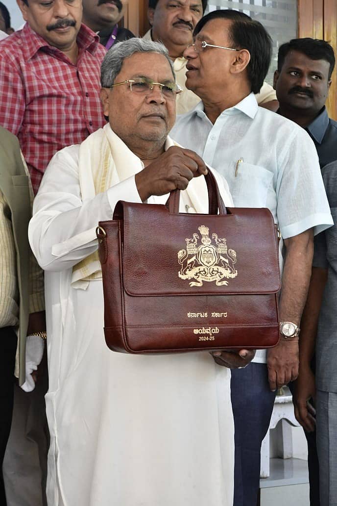 <div class="paragraphs"><p>ಮುಖ್ಯಮಂತ್ರಿ ಸಿದ್ದರಾಮಯ್ಯ</p></div>