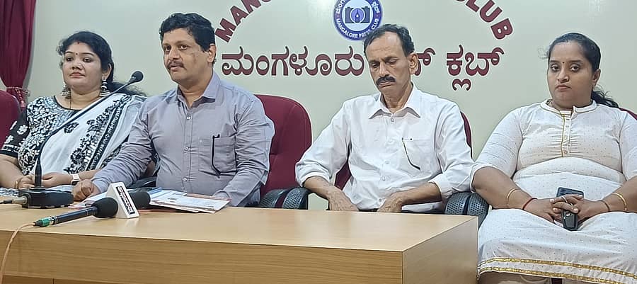 ಸುದ್ದಿಗೋಷ್ಠಿಯಲ್ಲಿ ಪ್ರಶಾಂತ್ ಕುಮಾರ್ ಶೆಟ್ಟಿ ಮಾತನಾಡಿದರು. ಲಿಖಿತಾ, ಸತ್ಯನಾರಾಯಣ ಎಚ್.ಕೆ ಹಾಗೂ ಐಶ್ವರ್ಯಾ ಭಾಗವಹಿಸಿದ್ದರು