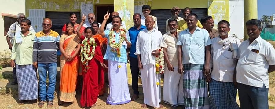 ಸಂತೇಬಾಚಹಳ್ಳಿ ಹೋಬಳಿಯ ಅಘಲಯ ಹಾಲು ಉತ್ಪಾದಕರ ಸಹಕಾರ ಸಂಘದ ನೂತನ ಅಧ್ಯಕ್ಷ ಜಾನಕಿರಾಮು ಹಾಗೂ ಉಪಾಧ್ಯಕ್ಷೆ ಜಯಶೀಲ ಆಯ್ಕೆಯಾದರು