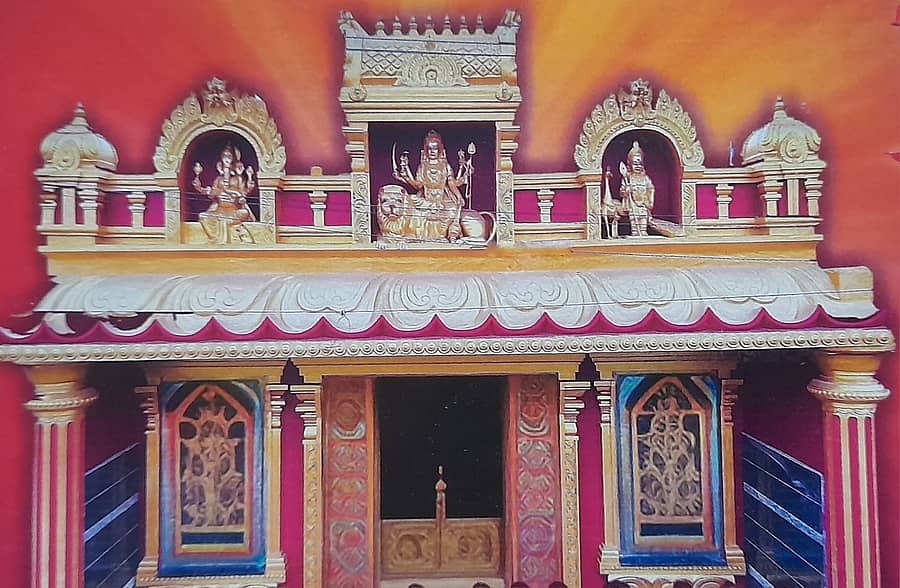 ಗುಂಡ್ಲುಪೇಟೆ ಪಟ್ಟಣದಲ್ಲಿ ನೂತನವಾಗಿ ನಿರ್ಮಾಣಗೊಂಡಿರುವ ಶ್ರೀ ಚಾಮುಂಡೇಶ್ವರಿ ಅಮ್ಮನವರ ದೇವಸ್ಥಾನ.