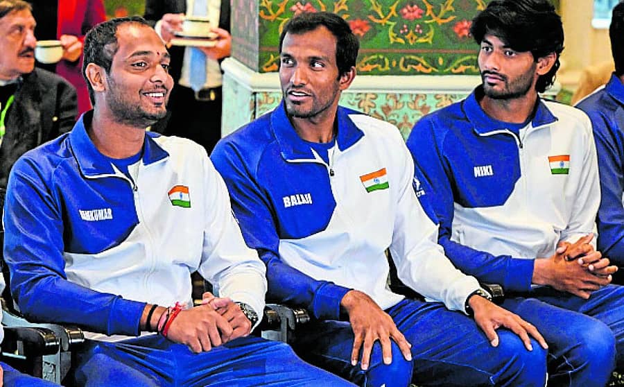 <div class="paragraphs"><p>ಬೆಂಗಳೂರು ಓಪನ್ ಟೆನಿಸ್‌ನಲ್ಲಿ ಆಡಲಿರುವ (ಎಡದಿಂದ) ರಾಮಕುಮಾರ್ ರಾಮನಾಥನ್, ಶ್ರೀರಾಮ್ ಬಾಲಾಜಿ ಮತ್ತು ನಿಕಿ ಪೂಣಚ್ಚ .</p><p><br></p></div>