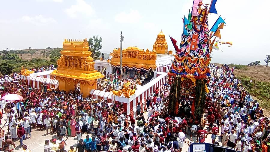 ಹಿವಮದ್ಗೋಪಾಲಸ್ವಾಮಿ ಬೆಟ್ಟದಲ್ಲಿ ನಡೆಯುವ ಜಾತ್ರೋತ್ಸವದ ಸಂಗ್ರಹ ಚಿತ್ರ