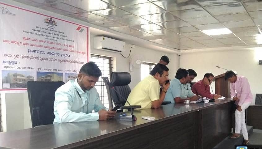 ಬಸವನಬಾಗೇವಾಡಿ ಪುರಸಭೆ ಸಭಾಭವನದಲ್ಲಿ ಗೃಹಮೇಳ ನಡೆಯಿತು