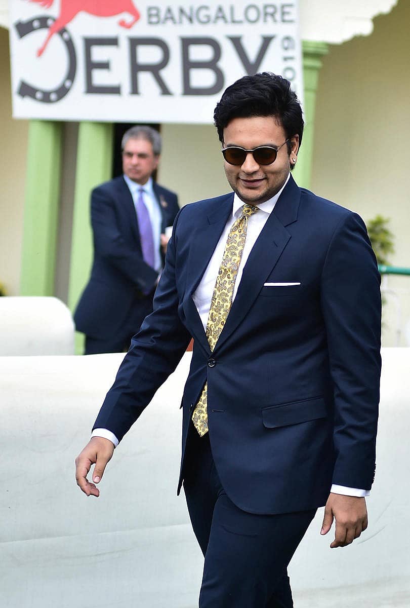 <div class="paragraphs"><p>ಯದುವೀರ್</p></div>