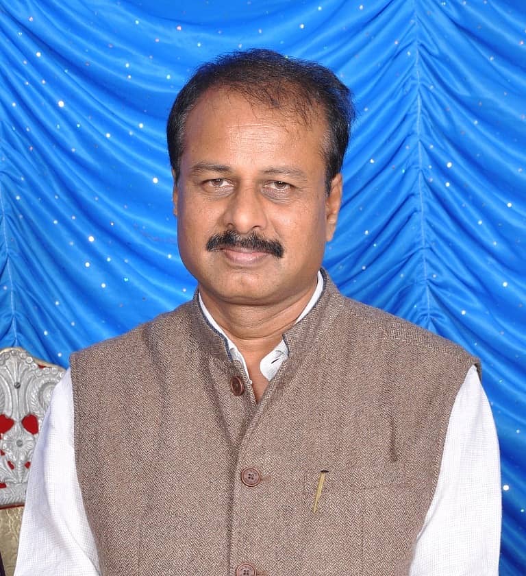 <div class="paragraphs"><p>ಆರ್.ಧ್ರುವನಾರಾಯಣ</p></div>