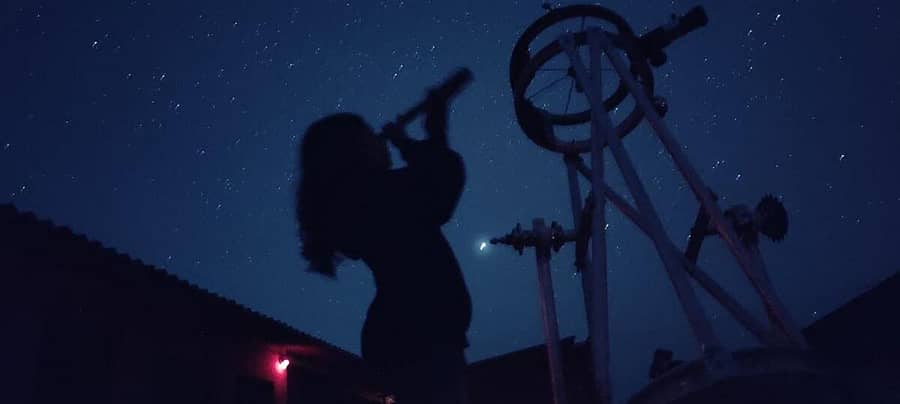 <div class="paragraphs"><p>ಕೊಡಗಿನ ಭಾಗಮಂಡಲದಲ್ಲಿ ಬೆಂಗಳೂರು ಅಸ್ಟ್ಟಾನಮಿಕಲ್ ಸೊಸೈಟಿ ಸದಸ್ಯರು ರಾತ್ರಿ ವೇಳೆ ಟೆಲಿಸ್ಕೋಪ್ ಮೂಲಕ ನಕ್ಷತ್ರ ವೀಕ್ಷಣೆ ಮಾಡುತ್ತಿರುವುದು. </p></div>