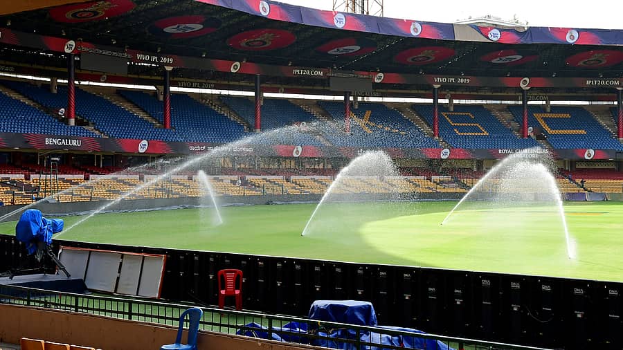 ಚಿನ್ನಸ್ವಾಮಿ ಕ್ರೀಡಾಂಗಣ -ಪ್ರಜಾವಾಣಿ ಸಂಗ್ರಹ ಚಿತ್ರ