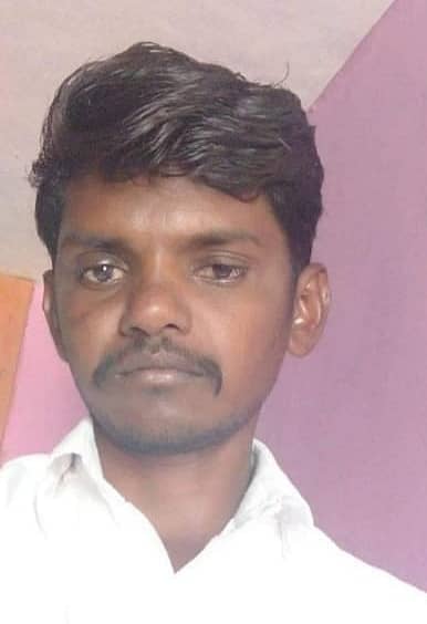 ಮೃತಪಟ್ಟ ರೈತ ಅಯ್ಯಪ್ಪ ನಾಯಕ (38) ದೇವತಗಲ್ ದನಿವಾಸಿ