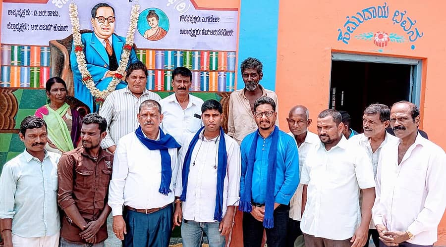 ಗೋಣಿಕೊಪ್ಪಲಿನಲ್ಲಿ ದಲಿತ ಸಂಘರ್ಷ ಸಮಿತಿಯಿಂದ ಆಚರಿಸಿದ ಅಂಬೇಡ್ಕರ್ ಜಯಂತಿ ಕಾರ್ಯಕ್ರಮದಲ್ಲಿ ಟಿ.ಎನ್.ಗೋವಿಂದಪ್ಪ, ಸತೀಶ್ ಸಿಂಗಿ, ಜಲೀಲ್ ಪಾಲ್ಗೊಂಡಿದ್ದರು