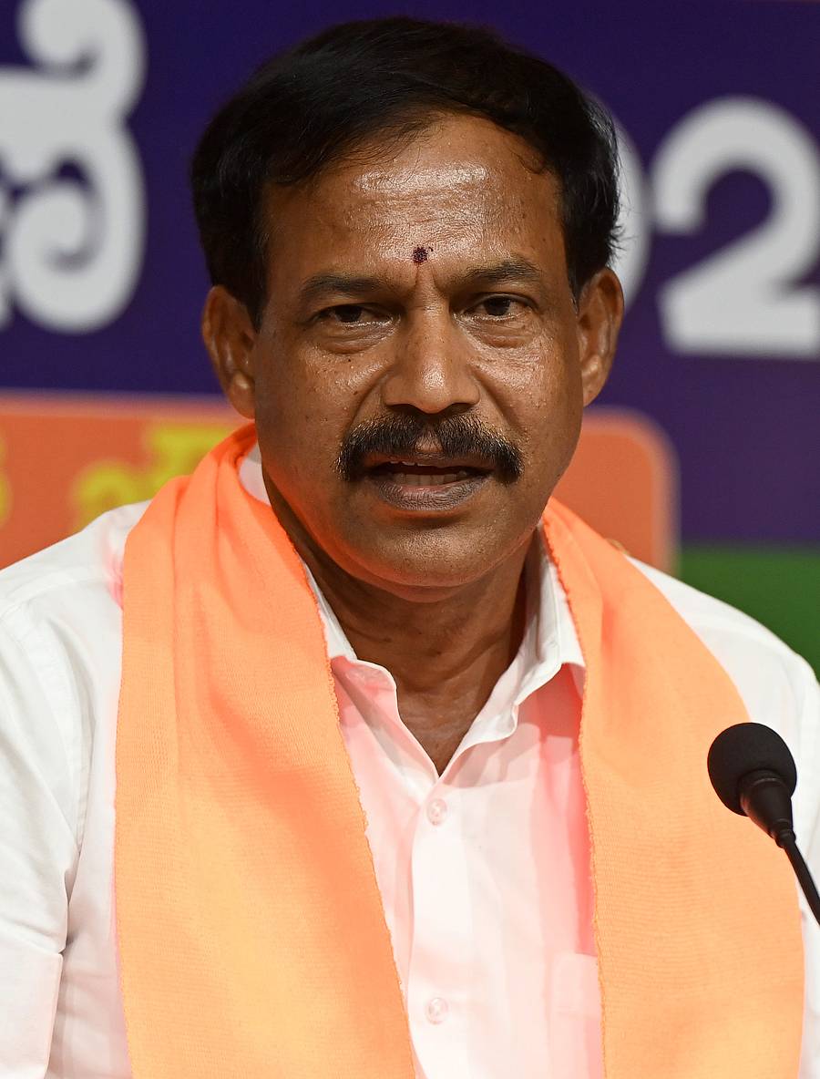 ಸತೀಶ್‌ ಕುಂಪಲ