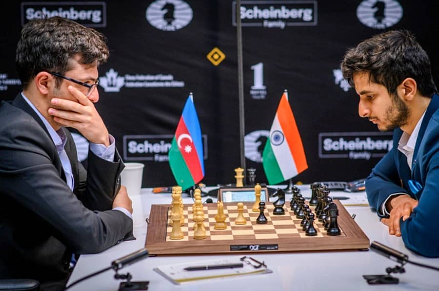 ಟೊರಾಂಟೊದ ಗ್ರೇಟ್ಹಾಲ್ನಲ್ಲಿ ಗುರುವಾರ ನಡೆದ ಕ್ಯಾಂಡಿಡೇಟ್ಸ್ ಚೆಸ್ ಟೂರ್ನಿಯ ಏಳನೇ ಸುತ್ತಿನಲ್ಲಿ ಭಾರತದ ಗ್ರ್ಯಾಂಡ್ಮಾಸ್ಟರ್ ವಿದಿತ್ ಗುಜರಾತಿ ಅವರು ಗ್ರ್ಯಾಂಡ್ಮಾಸ್ಟರ್ ನಿಜತ್ ಅಬಸೋವ್ (ಅಜರ್ಬೈಜಾನ್) ಎದುರು ಆಡಿದರು.
ಪಿಟಿಐ ಚಿತ್ರ