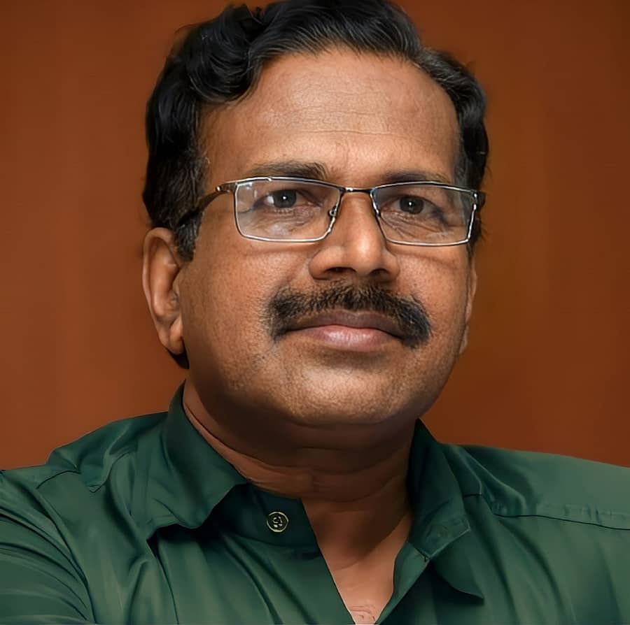 ಮೋಹನ ಕುಂಟಾರು