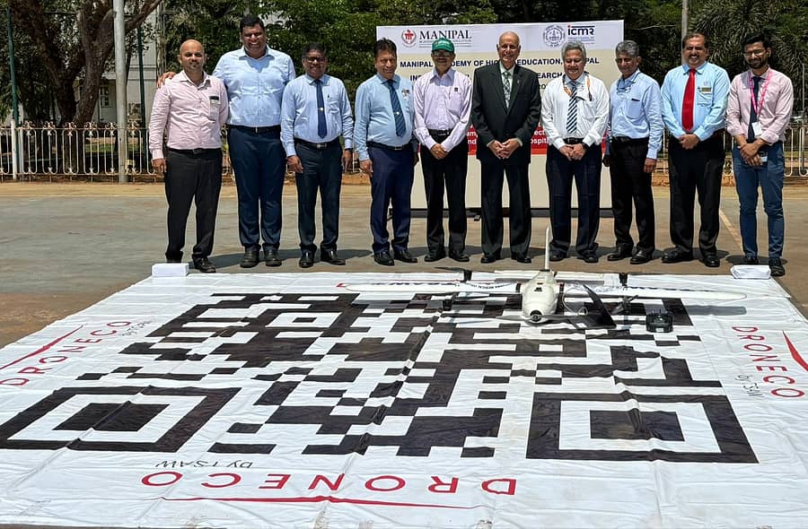 ಕಾರ್ಕಳದ ಡಾ ಟಿ ಎಂ ಎ ಪೈ ರೋಟರಿ ಆಸ್ಪತ್ರೆಯಿಂದ ಮಣಿಪಾಲದ ಕಸ್ತೂರ್ಬಾ ಆಸ್ಪತ್ರೆಗೆ ಬುಧವಾರ ಡ್ರೋನ್ಗಳನ್ನು ಬಳಸಿಕೊಂಡು ವೈಮಾನಿಕ ಸಾರಿಗೆ ಮೂಲಕ ಆರೋಗ್ಯ ವಿತರಣಾ ವ್ಯವಸ್ಥೆಗೆ ಚಾಲನೆ ನೀಡಲಾಯಿತು.