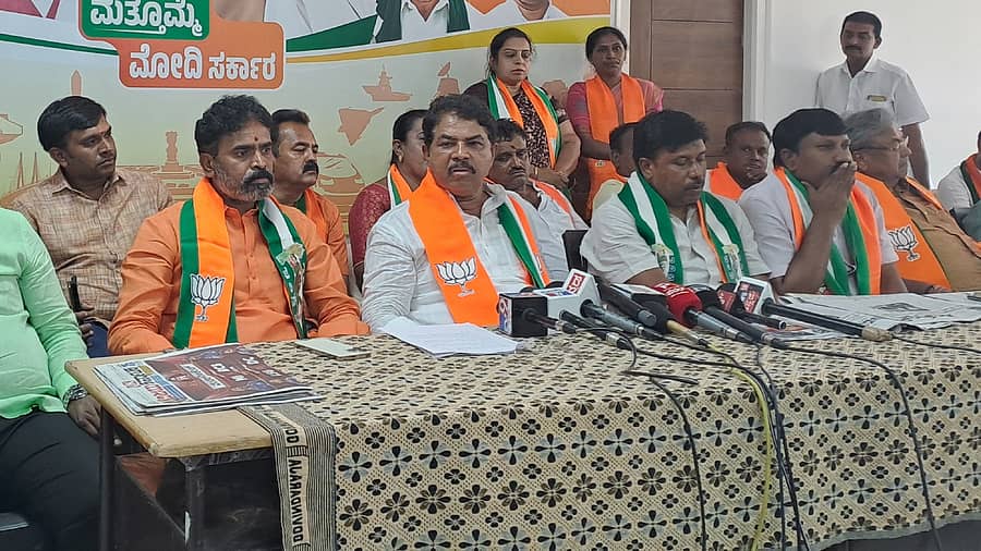 ಕೋಲಾರದಲ್ಲಿ ಗುರುವಾರ ವಿಧಾನಸಭೆ ವಿರೋಧ ಪಕ್ಷದ ನಾಯಕ ಆರ್.ಅಶೋಕ ಮಾತನಾಡಿದರು