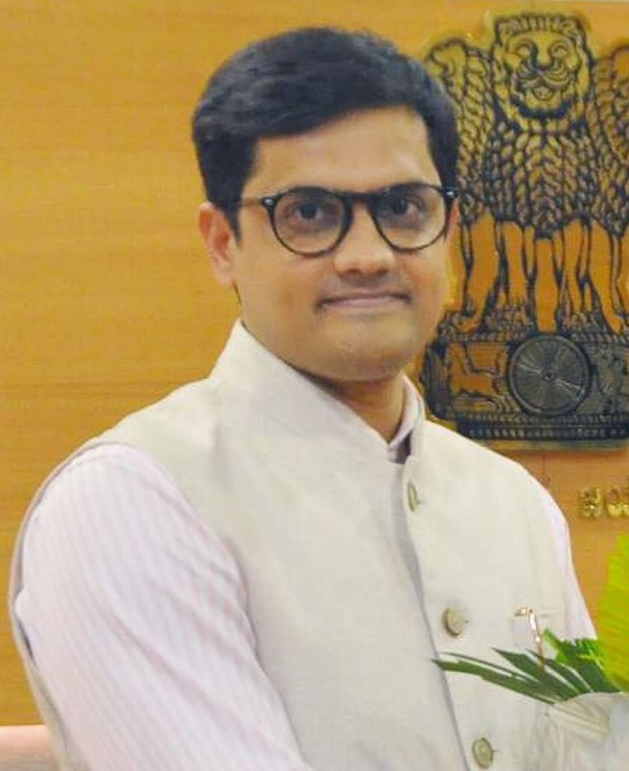 ನಲಿನ್ ಅತುಲ್