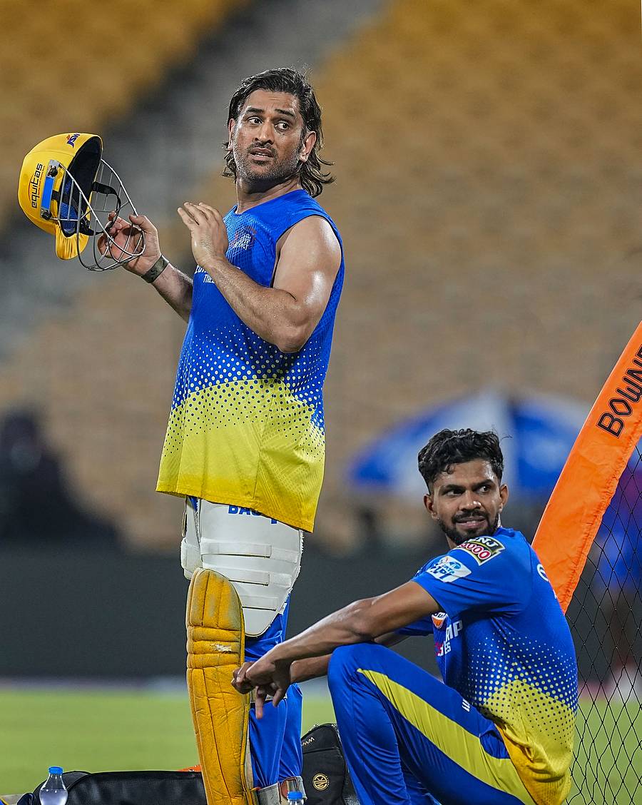 ಚೆನ್ನೈ ಸೂಪರ್ ಕಿಂಗ್ಸ್ನ ಮಹೇಂದ್ರಸಿಂಗ್ ಧೋನಿ ಮತ್ತು ಋತುರಾಜ್ ಗಾಯಕವಾಡ್  –ಪಿಟಿಐ ಚಿತ್ರ