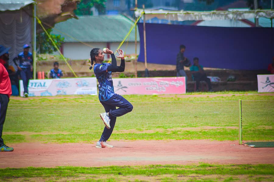 ಕಟ್ಟೆಮನೆ ಜಾಹ್ನವಿ ಅವರ ಬೌಲಿಂಗ್ ವೈಖರಿ 