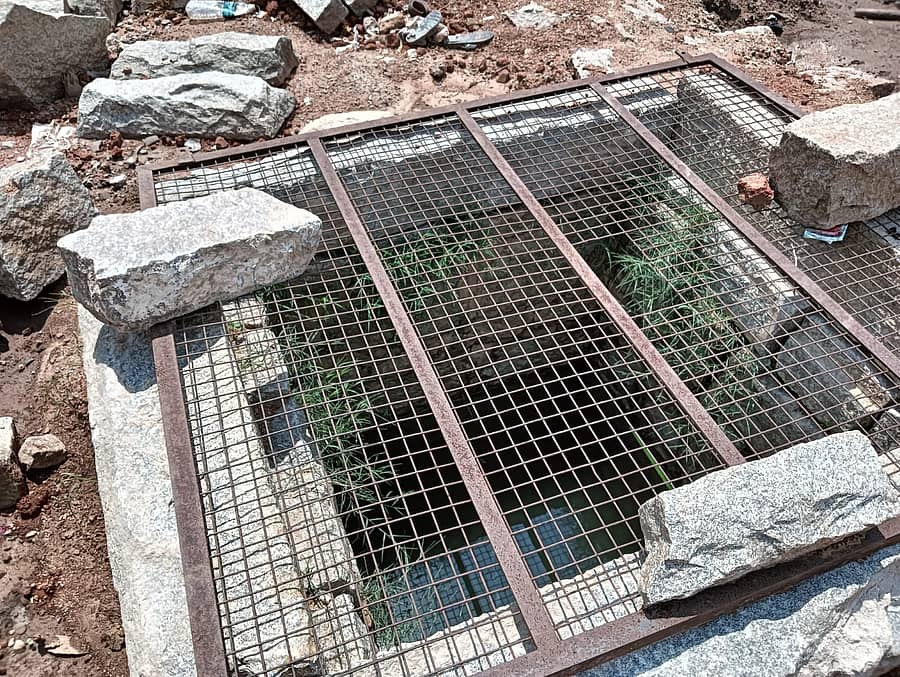 <div class="paragraphs"><p> ಬಾವಿ</p></div>