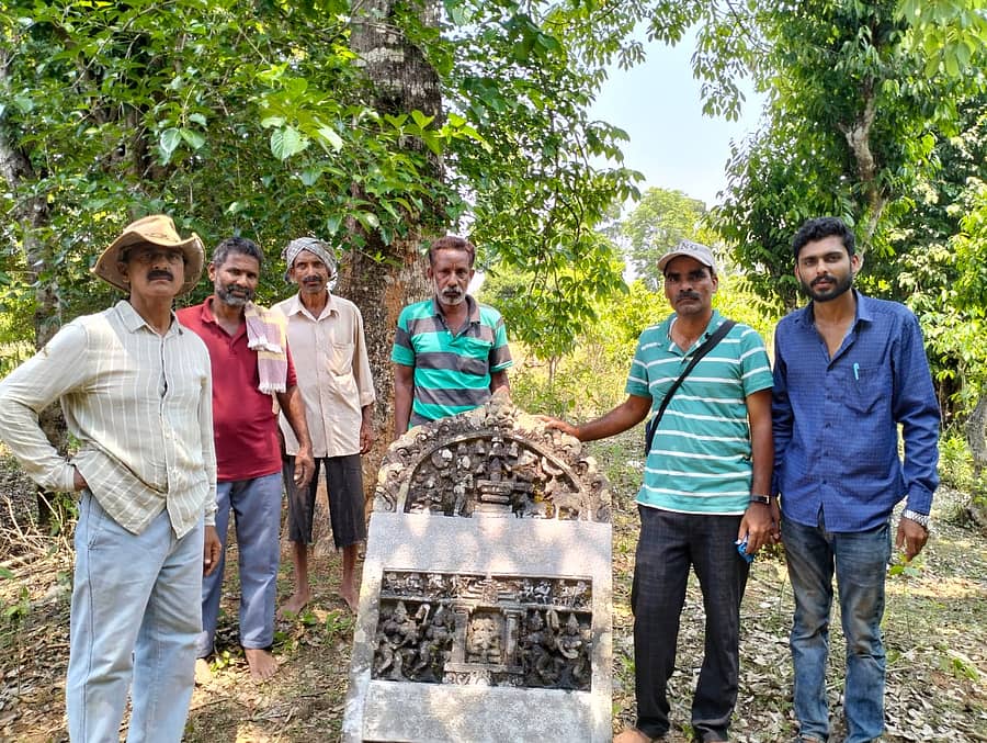 ಹೊಸನಗರ ತಾಲ್ಲೂಕಿನ ಬಿಳ್ಳೋಡಿಯಲ್ಲಿ ಸಾಂತರ ಕಾಲದ ಶಾಸನ ಪತ್ತೆ