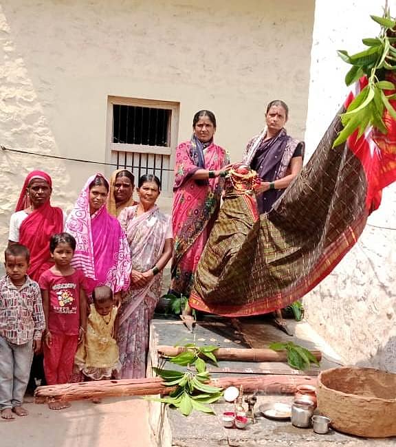 ಕೋಟೆಕಲ್ ಗ್ರಾಮದಲ್ಲಿ ಕೂರಿಗೆಯನ್ನು ಸಿಂಗಾರ ಮಾಡಿ ಪೂಜೆ ಸಲ್ಲಿಸಿದ ಮಹಿಳೆಯರು