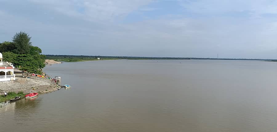 ಬಸವಣ್ಣನ ಐಕ್ಯ ಮಂಟಪ ಬಳಿ ಕೃಷ್ಣಾ, ಮಲಪ್ರಭಾ ನದಿಯ ಒಡಲು ತುಂಬಿಕೊಂಡಿರುವುದು