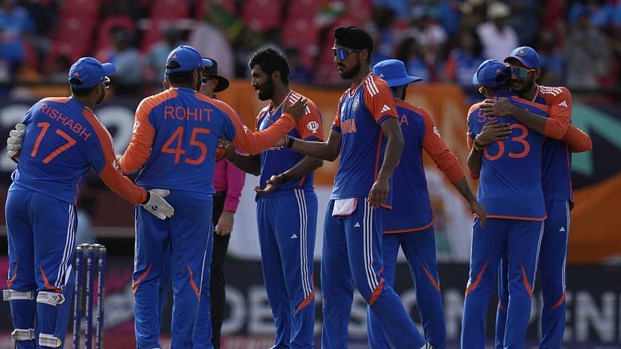 <div class="paragraphs"><p>ಭಾರತ ತಂಡ</p></div>