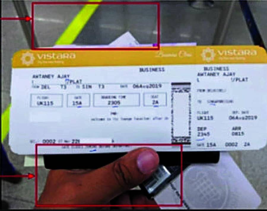 <div class="paragraphs"><p>ರಾಹುಲ್ ಗಾಂಧಿ ಹೆಸರಿನಲ್ಲಿರುವ ವಿಸ್ತಾರ ವಿಮಾನಯಾನ ಸಂಸ್ಥೆಯ ಬೋರ್ಡಿಂಗ್ ಪಾಸ್ ಫೋಟೊವನ್ನು ತಿರುಚಲಾಗಿದೆ</p></div>