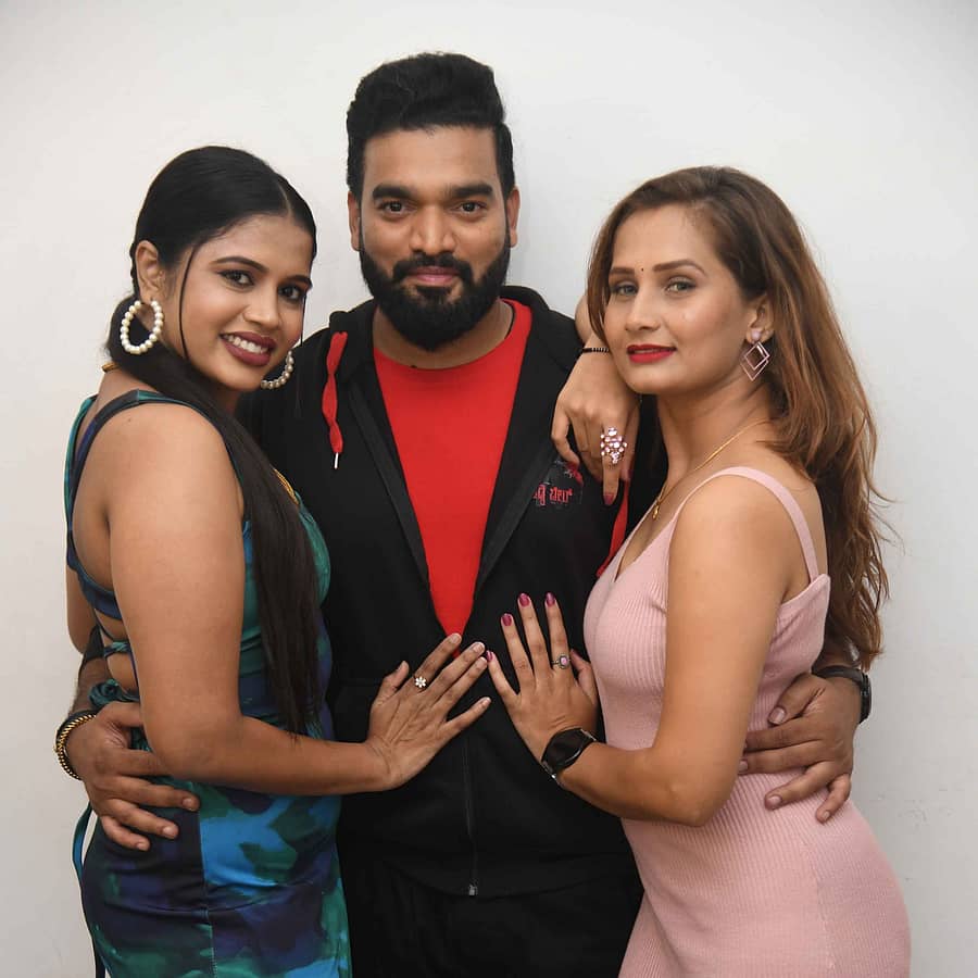 ಶೈಲಜಸಿಂಹ, ಭಾರ್ಗವ್, ದೀನಪೂಜಾರಿ