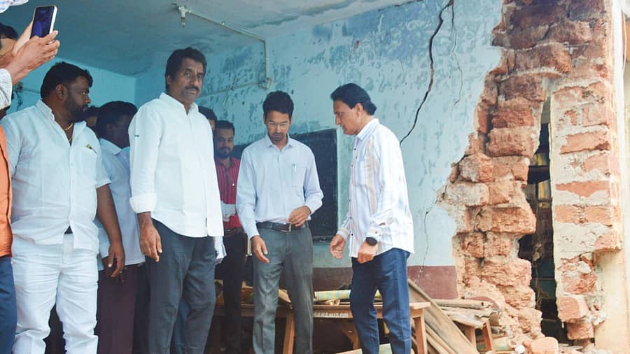 <div class="paragraphs"><p>ಸಚಿವ ರಹೀಂ ಖಾನ್</p></div>