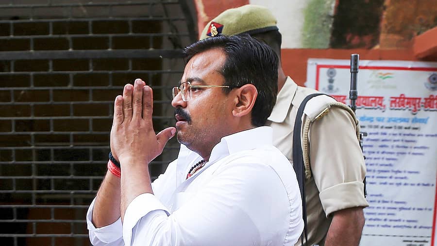 ಆಶಿಶ್ ಮಿಶ್ರಾ