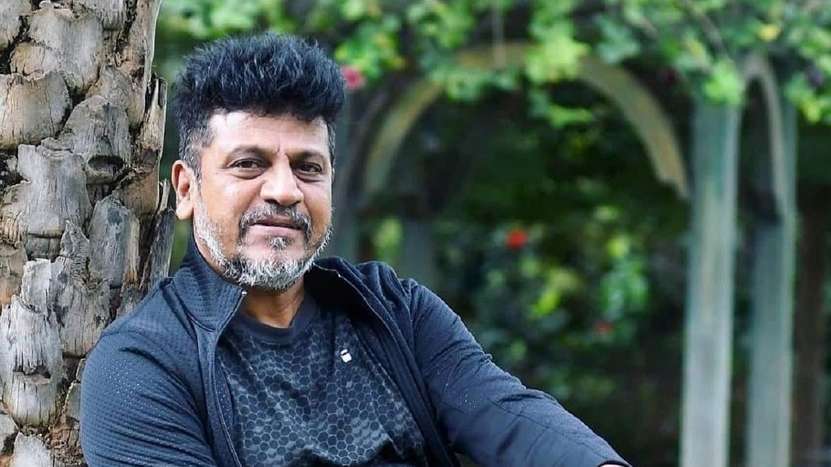 ತಂದೆಯ ಜನ್ಮದಿನದಂದೇ ಹೊಸ ಸಿನಿಮಾ ಘೋಷಿಸಿದ ಶಿವರಾಜ್ಕುಮಾರ್: ಪೋಸ್ಟರ್ ಬಿಡುಗಡೆ