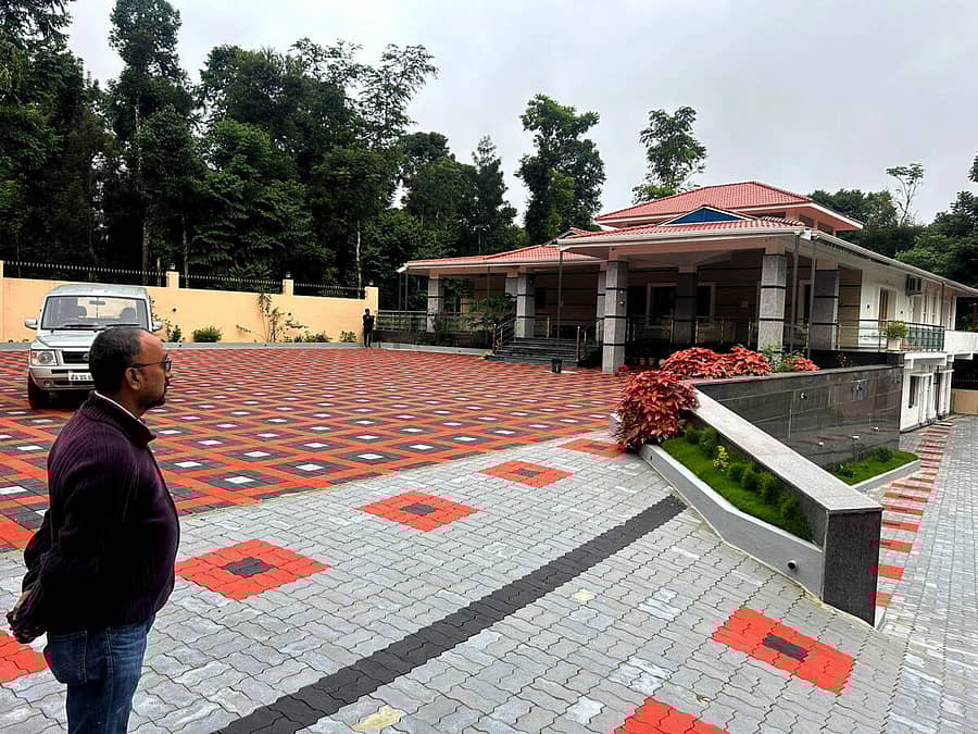 <div class="paragraphs"><p>ಎನ್‌. ಎಂ. ಜಗದೀಶ್‌ ಅವರಿಗೆ ಸೇರಿದ ತೋಟದ ಮನೆ</p></div>