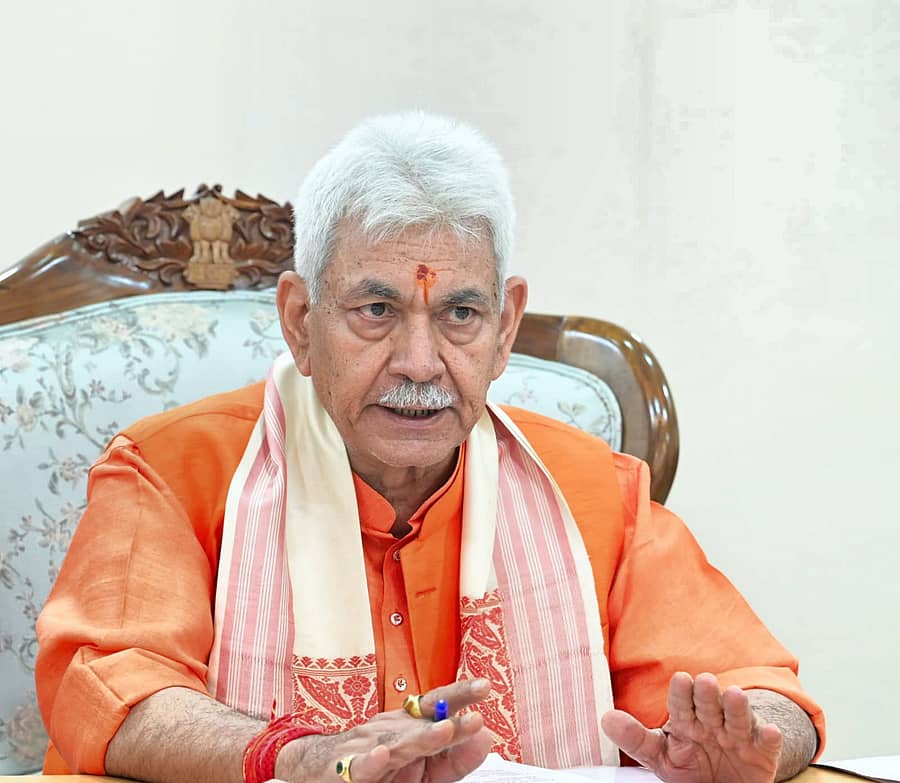 <div class="paragraphs"><p>ಜಮ್ಮು ಮತ್ತು ಕಾಶ್ಮೀರದ ಲೆಫ್ಟಿನೆಂಟ್ ಗವರ್ನರ್ ಮನೋಜ್ ಸಿನ್ಹಾ</p></div>