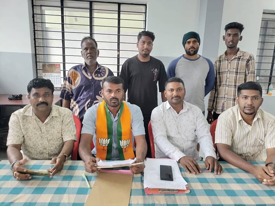 ಹಾರೋಹಳ್ಳಿಯ ಖಾಸಗಿ ಹೋಟೆಲ್ನಲ್ಲಿ ಬಿಜೆಪಿ ಜಿಲ್ಲಾ ಎಸ್ ಸಿ ಘಟಕದಿಂದ ಸುದ್ದಿಗೋಷ್ಟಿ ನಡೆಸಲಾಯಿತು