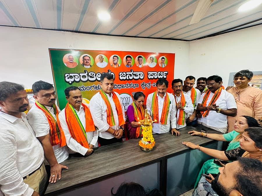 ತೊಕ್ಕೊಟ್ಟು ಬಿಜೆಪಿ ಕಚೇರಿಯನ್ನು ಸಂಸದ ಕ್ಯಾ.ಬ್ರಿಜೇಶ್ ಚೌಟ ಉದ್ಘಾಟಿಸಿದರು