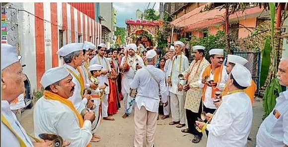 <div class="paragraphs"><p>ರಾಮನಗರದಲ್ಲಿ ಭಾವಸಾರ ಕ್ಷತ್ರಿಯ ಸಮಾಜದ ವತಿಯಿಂದ ನಡೆದ ಪಾಂಡುರಂಗ ಸ್ವಾಮಿ ದಿಂಡಿ ಮಹೋತ್ಸವದ ಅಂಗವಾಗಿ, ಪಾಂಡುರಂಗ ಮತ್ತು ರುಕ್ಮಿಣಿ ಉತ್ಸವಮೂರ್ತಿಯ ಮೆರವಣಿಗೆ ನಡೆಯಿತು</p></div><div class="paragraphs"></div><div class="paragraphs"><p><br></p></div>