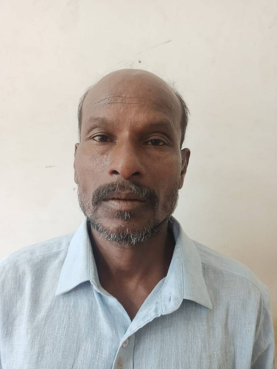 <div class="paragraphs"><p>ಫಕ್ಕೀರಪ್ಪ ಹಣಮಪ್ಪ ಮಾದರ</p></div>