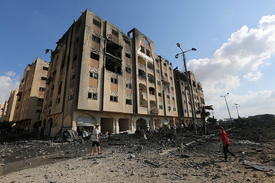 <div class="paragraphs"><p>ದಾಳಿಯಲ್ಲಿ ಧ್ವಂಸಗೊಂಡಿರುವ ಕಟ್ಟಡ</p></div>