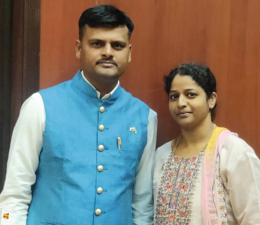 ಸಿರವಾರ ತಾಲ್ಲೂಕಿನ ಹೀರಾ ಗ್ರಾಮದ ಸಿಂಧು–ಮಂಜುನಾಥ ದಂಪತಿ