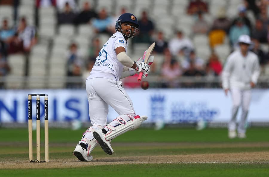 <div class="paragraphs"><p>ದಿನೇಶ್ ಚಂಡಿಮಲ್</p></div>