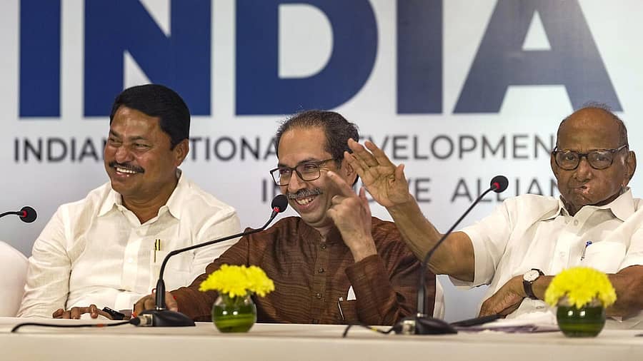 <div class="paragraphs"><p>ಮಹಾರಾಷ್ಟ್ರ ಕಾಂಗ್ರೆಸ್ ಅಧ್ಯಕ್ಷ ನಾನಾ ಪಟೋಲೆ, ಶಿವಸೇನಾ (ಯುಬಿಟಿ) ನಾಯಕ ಉದ್ಧವ್ ಠಾಕ್ರೆ, ಎನ್ಸಿಪಿ (ಎಸ್ಪಿ) ಮುಖ್ಯಸ್ಥ ಶರದ್ ಪವಾರ್</p></div>