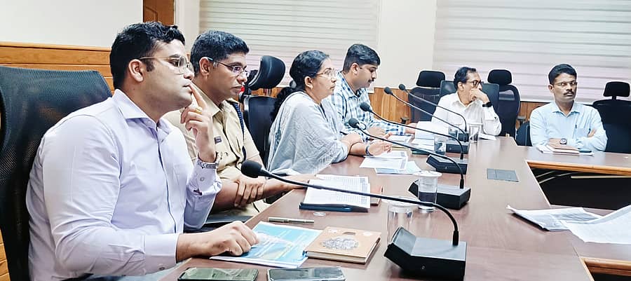 ಜಿಲ್ಲಾ ಪ್ರವಾಸೋದ್ಯಮ ಅಭಿವೃದ್ಧಿ ಸಮಿತಿ ಸಭೆ ಜಿಲ್ಲಾಧಿಕಾರಿ ಅಧ್ಯಕ್ಷತೆಯಲ್ಲಿ ನಡೆಯಿತು